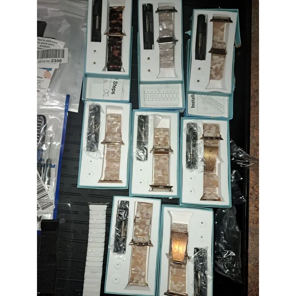 NIB-LOT Bundle of 40 New Watch Bands 20mm-38mm of Overstock from Europe